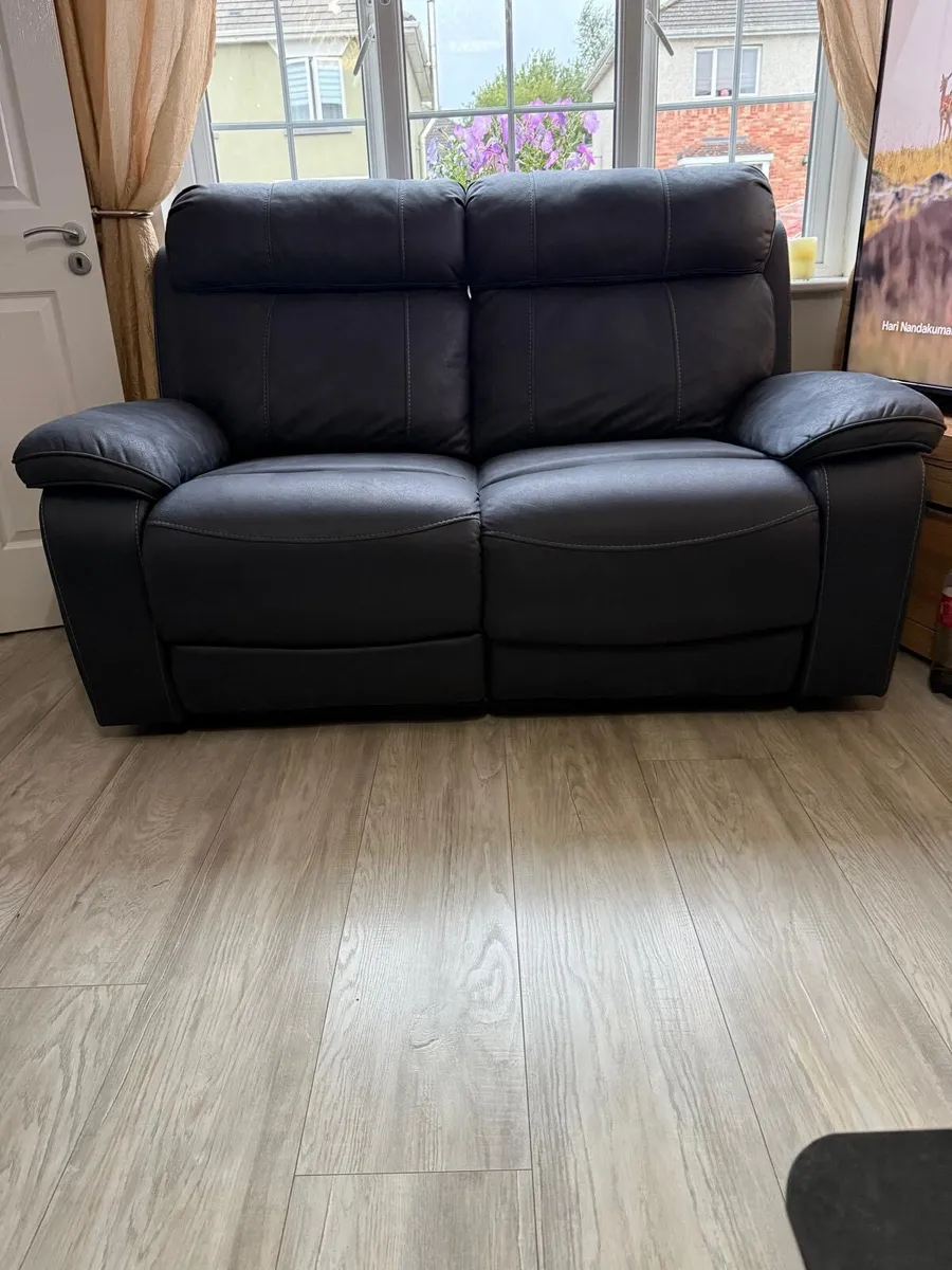 Electric recliner Corner shape and 2 seater - Image 2