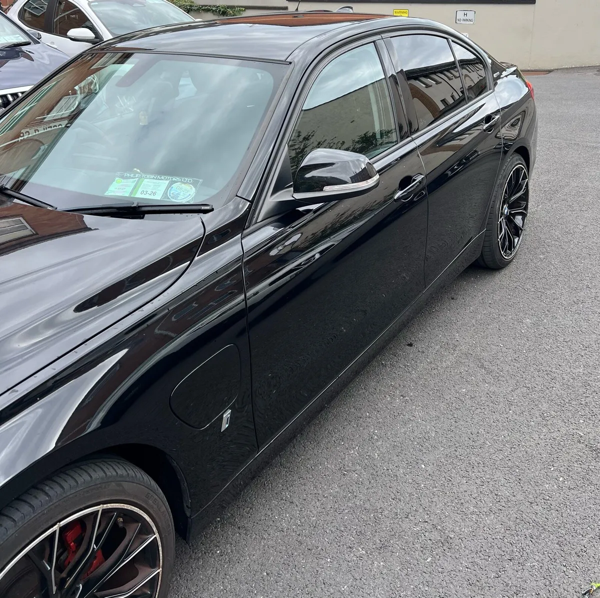 BMW 330e 2017 - Image 4