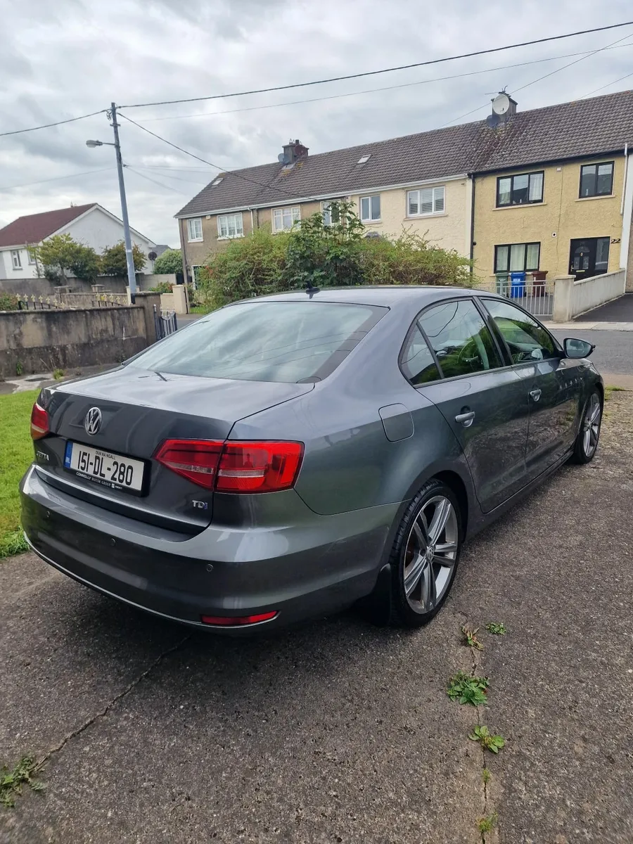 Volkswagen Jetta 2.0 TDI Comfortline - Image 3