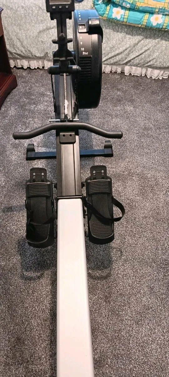 Rowing machine - Image 4