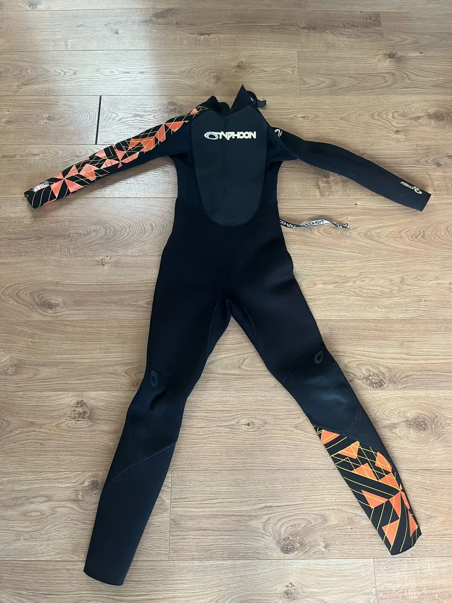 Kids wet suits - Image 2