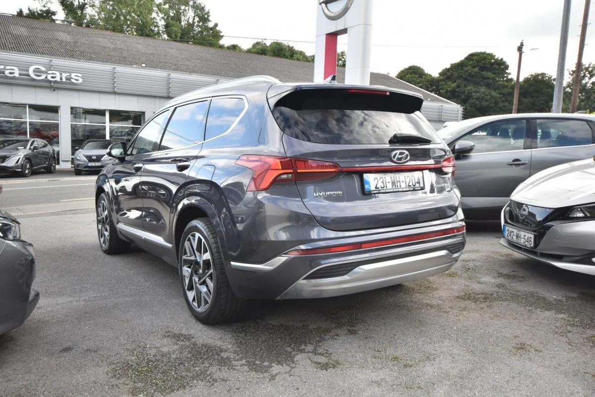 Hyundai Santa Fe 2.2 Crdi 4WD Executive Plus Auto - Image 4