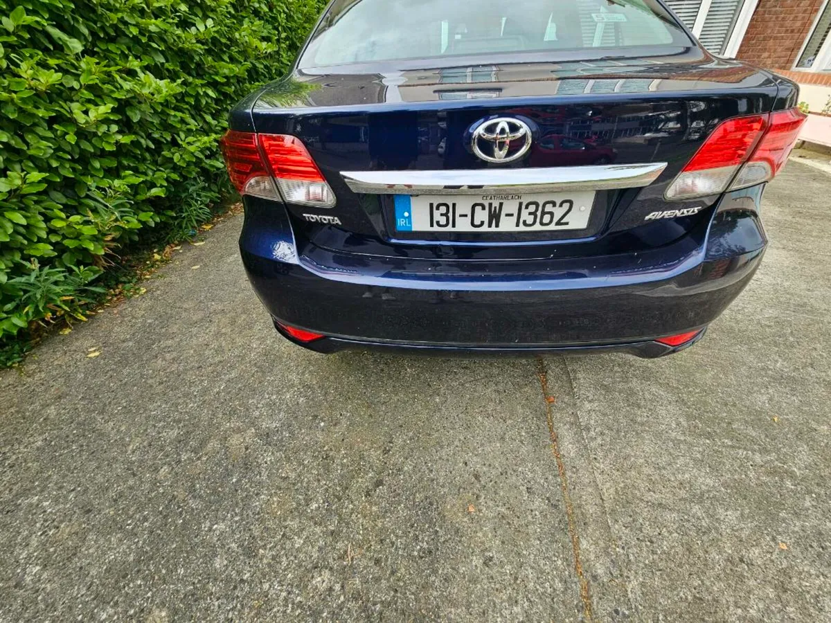 Toyota Avensis 2.2 Diesel Automatic - Image 4