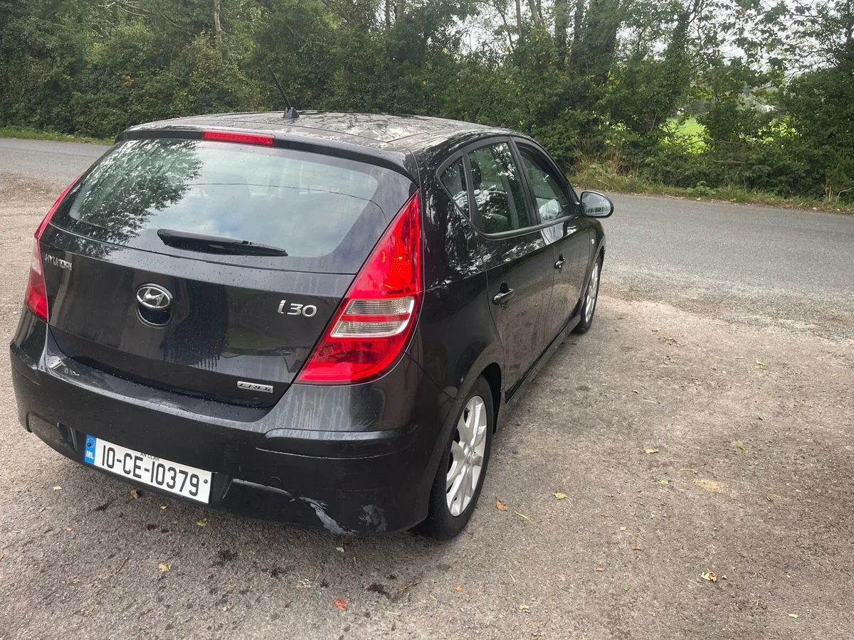 10 Hyundai i30 1.6 Diesel - Image 4