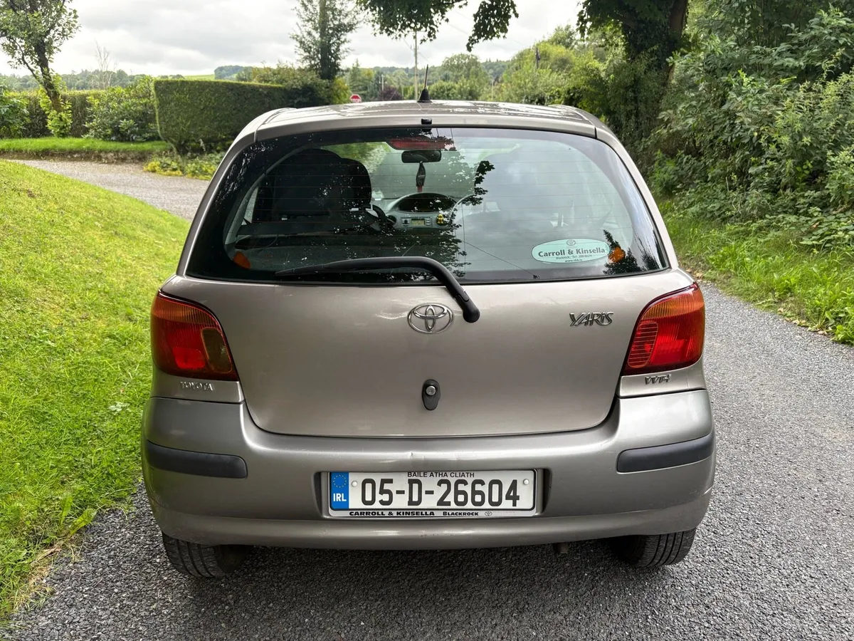 2005 Toyota Yaris - Image 4