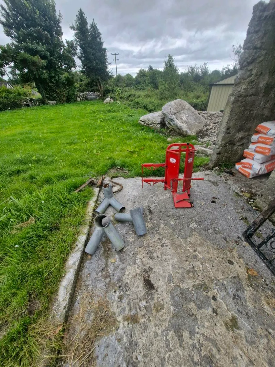 Feed barrier - Image 2