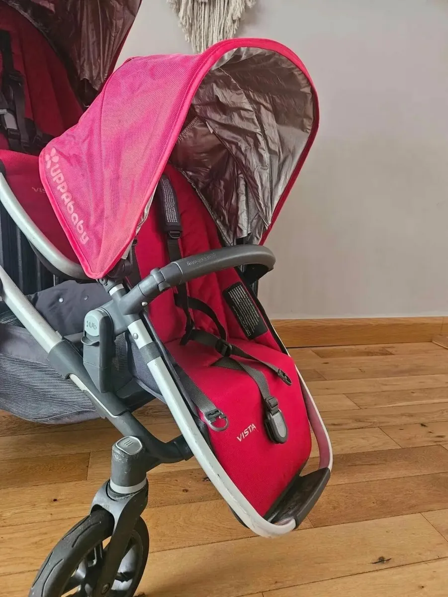 UppaBaby Vista2  with second seat - Image 3