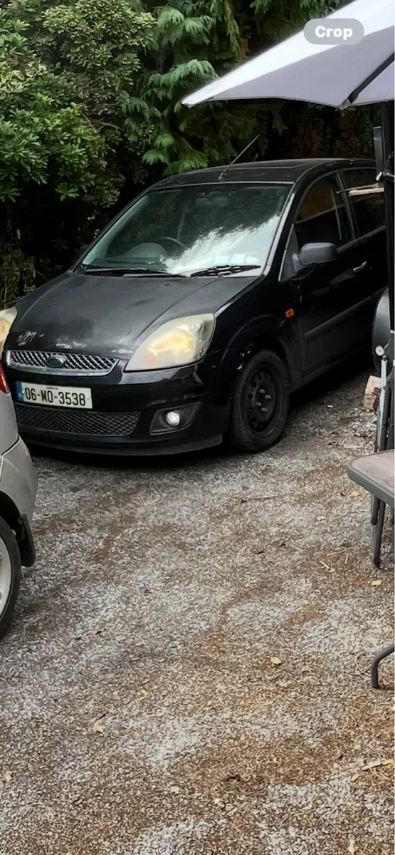 Scrapping two ford fiestas,also available to buy a - Image 3