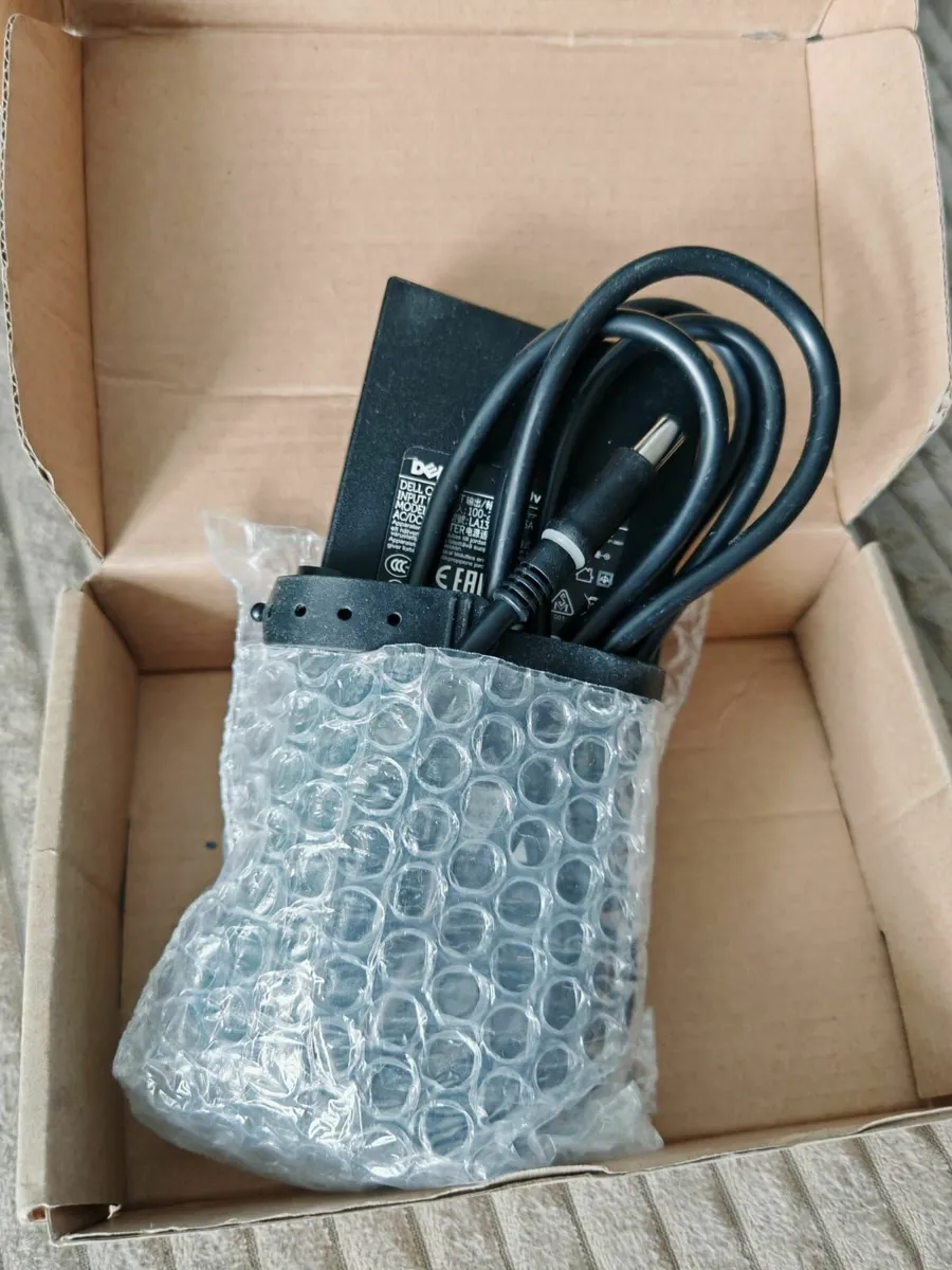 130W Genuine Dell LA130PM121 Laptop Ac Power Cord - Image 2