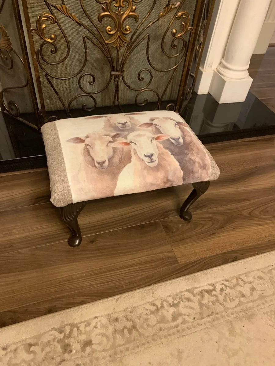 Upholstered items as new - Image 1