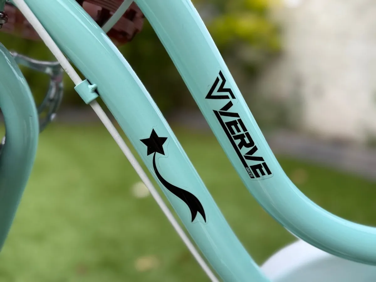 18 Inch Verve Star Bike with Basket Mint and Pink - Image 3