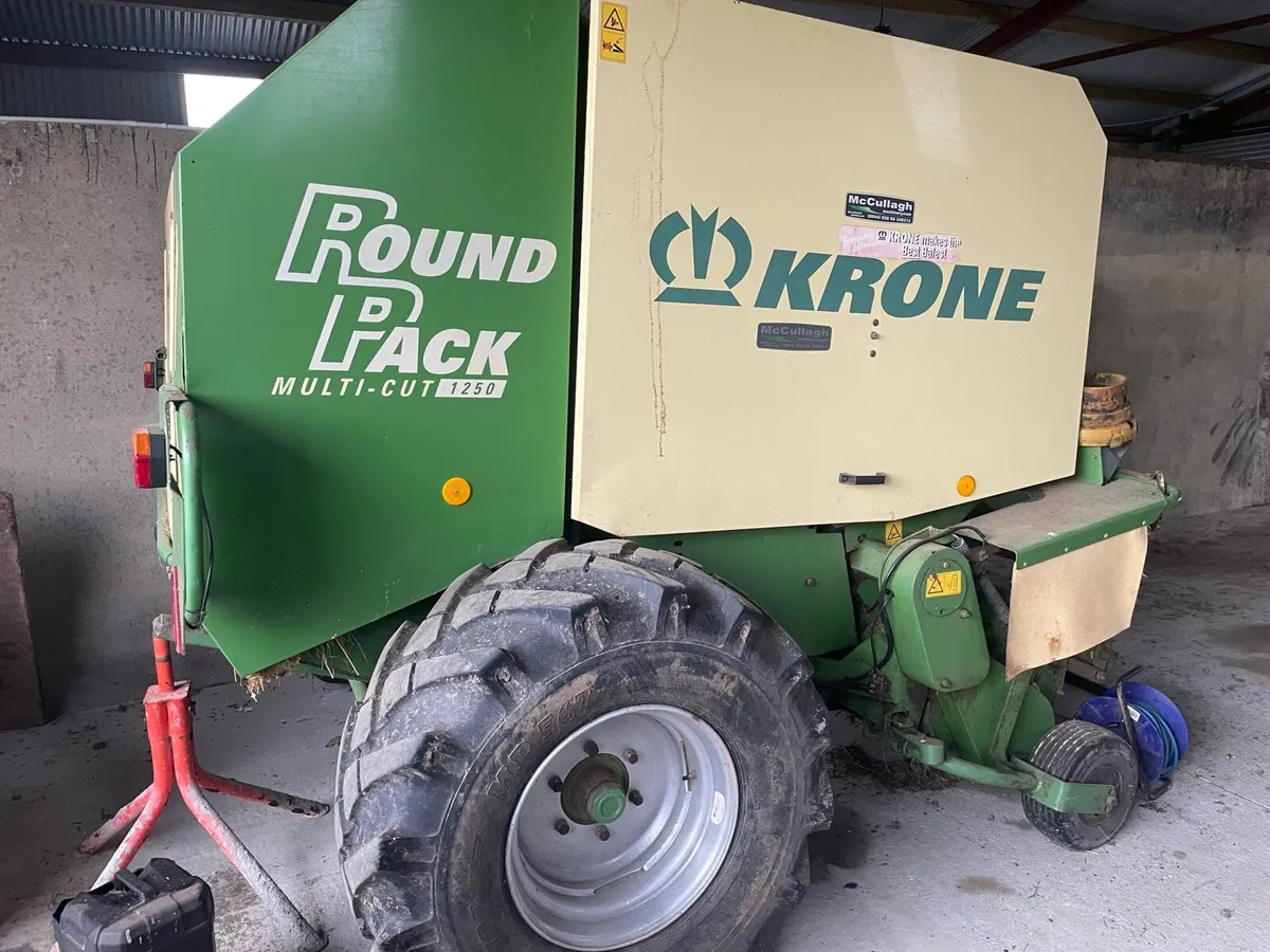 Krone roundpack 1250 clean baler £8000 plus vat - Image 1
