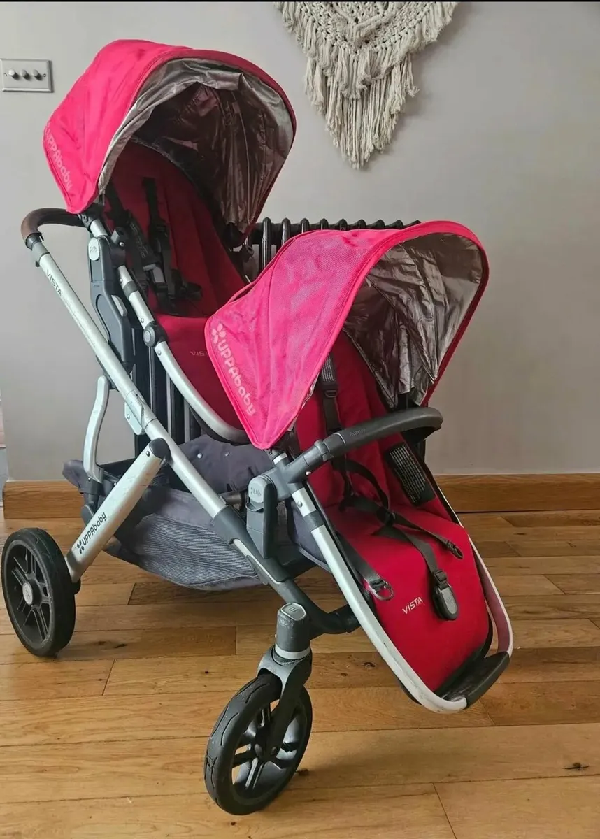 UppaBaby Vista2  with second seat - Image 4