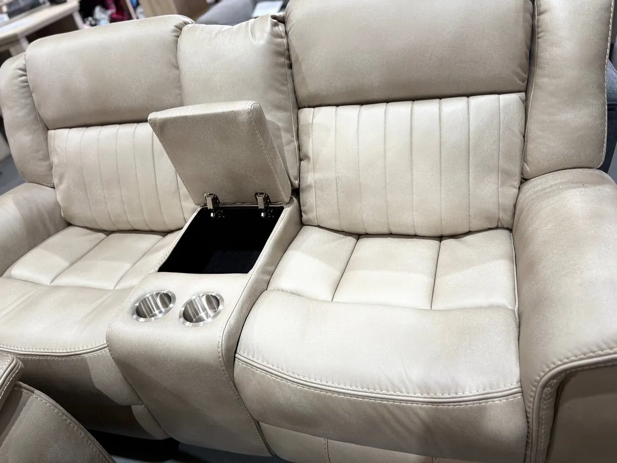 Luxury recliners with console and cup holders - Image 2