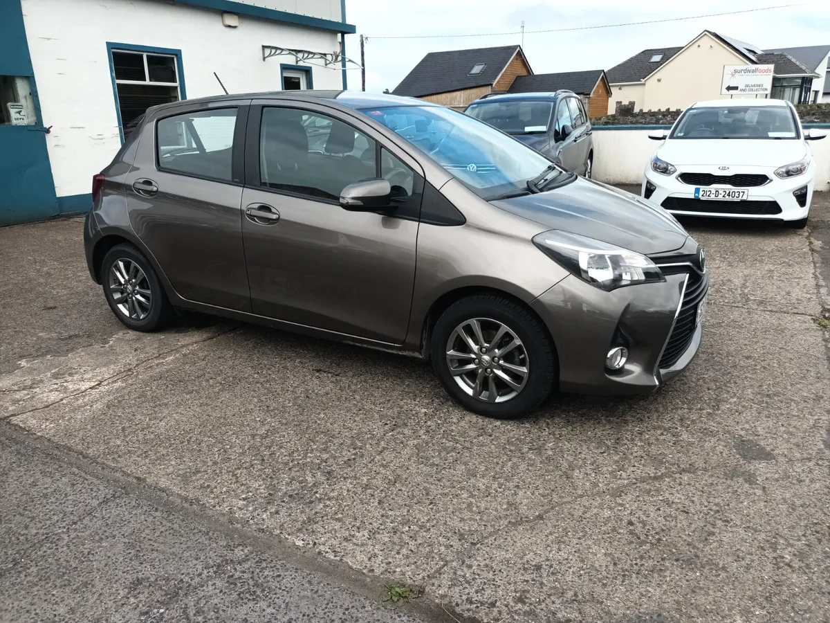 2016 Toyota Yaris 1.0 VVT-i Luna - Image 2