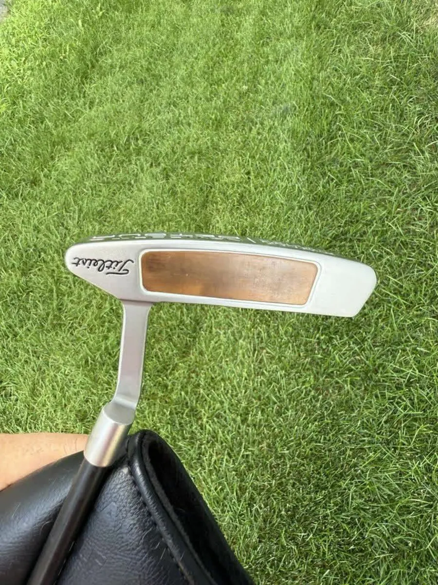 Scotty cameron detour LA golf shaft 36.5 - Image 1