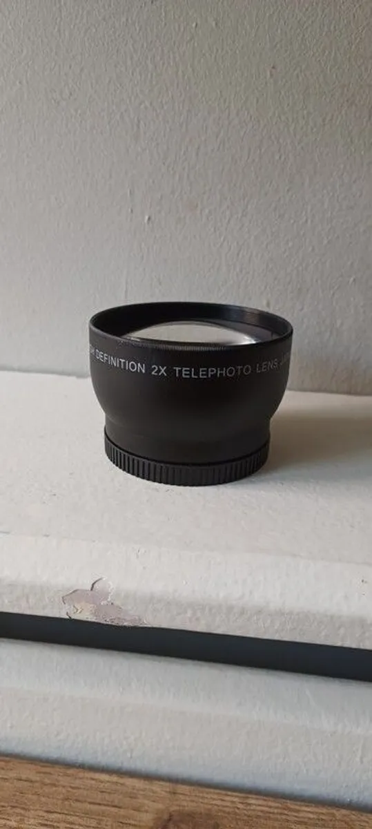 Nikon D3000 camera plus extras - Image 4