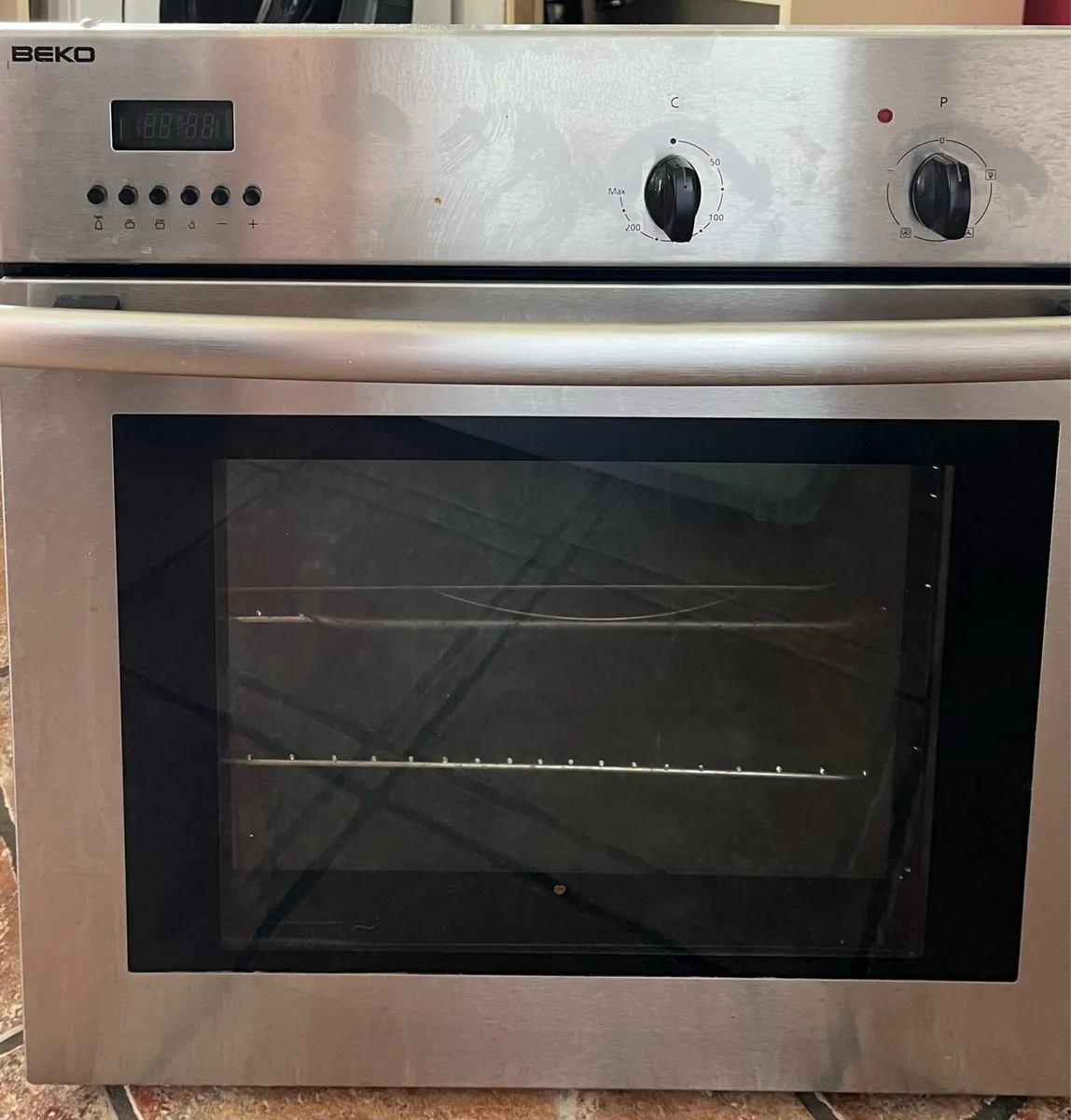 BEKO Integrated Oven - Image 1
