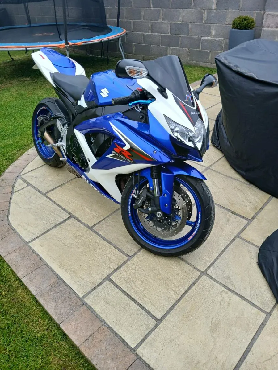 Suzuki Gsxr 750 K8 - Image 3