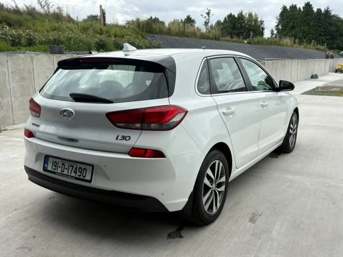 Hyundai i30 2019 - Image 3
