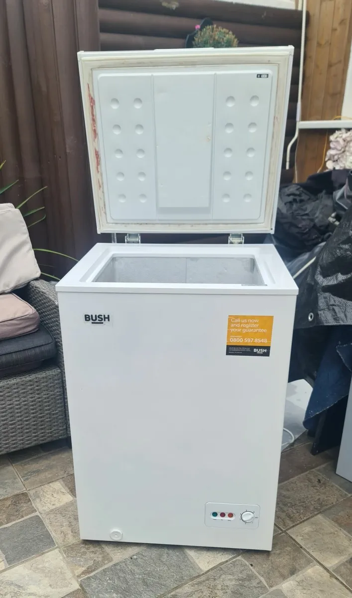 Bush BCF99L Chest Freezer – Used - Image 3