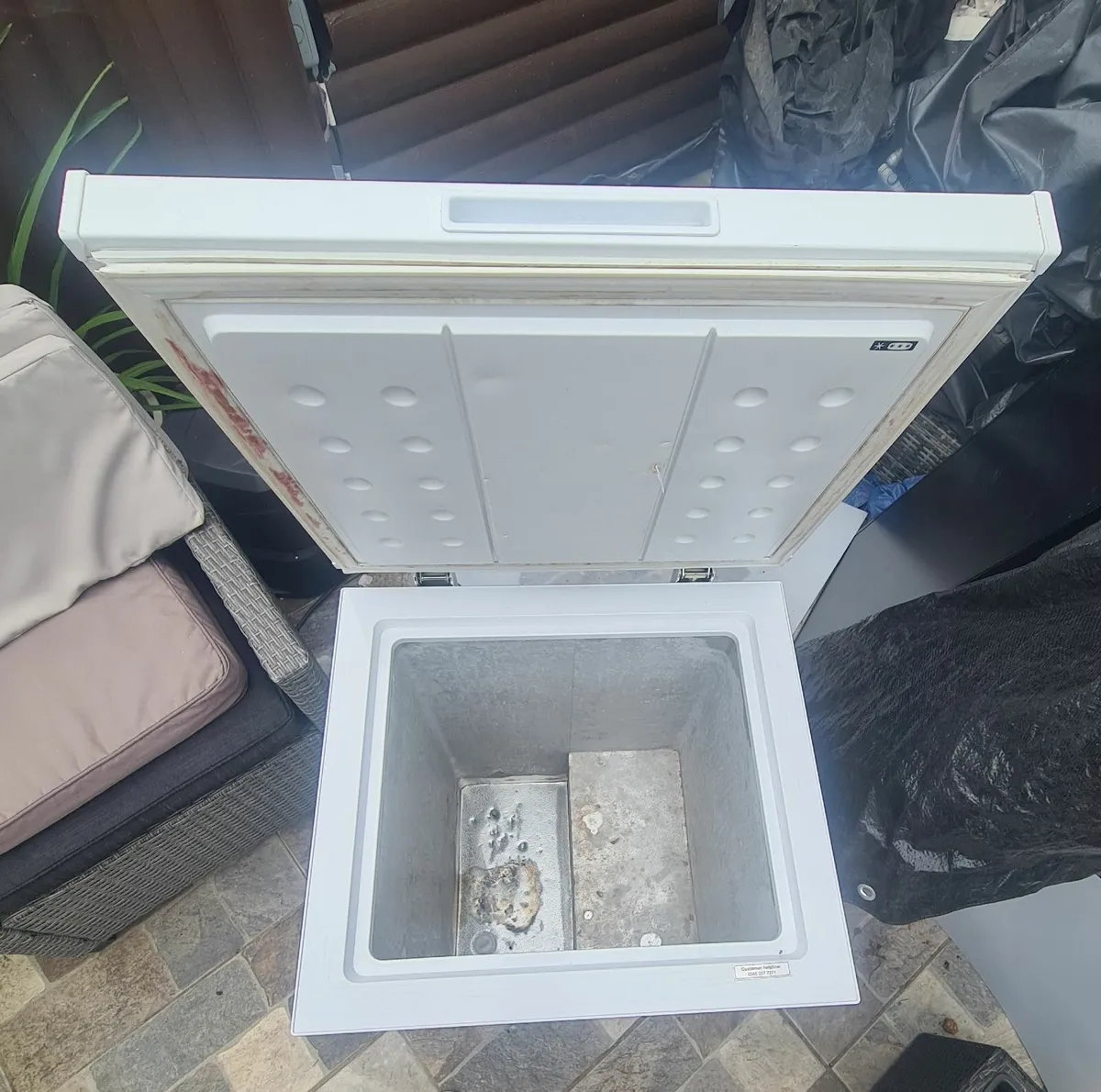 Bush BCF99L Chest Freezer – Used - Image 4