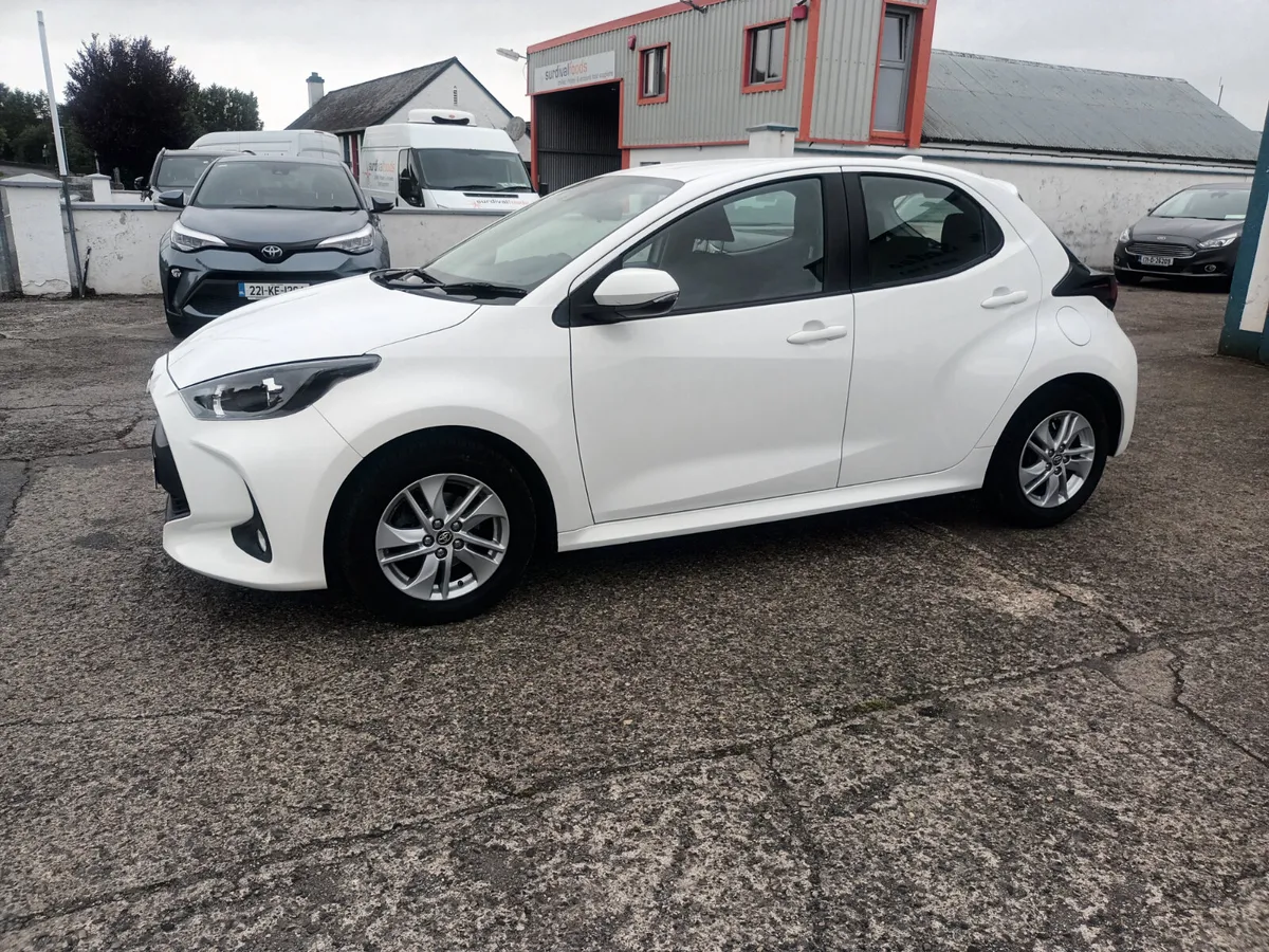 2021 Toyota Yaris 1.0 5Dr Luna - Image 4
