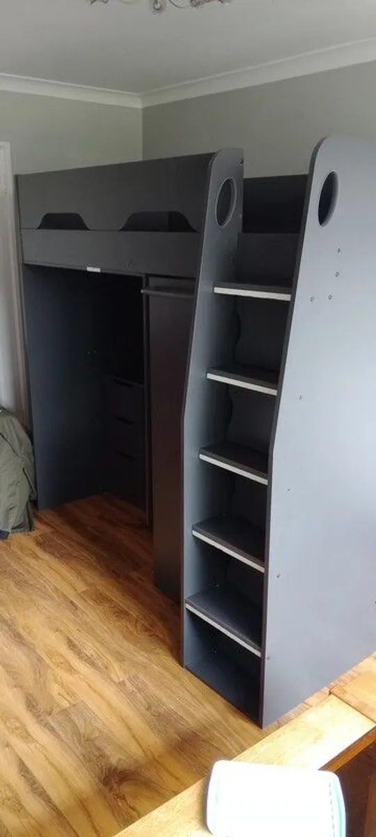High Sleeper - Image 1