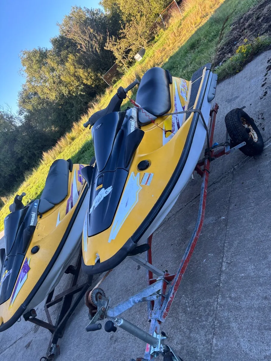 Kawasaki 1100 ZXI jet skis - Image 3