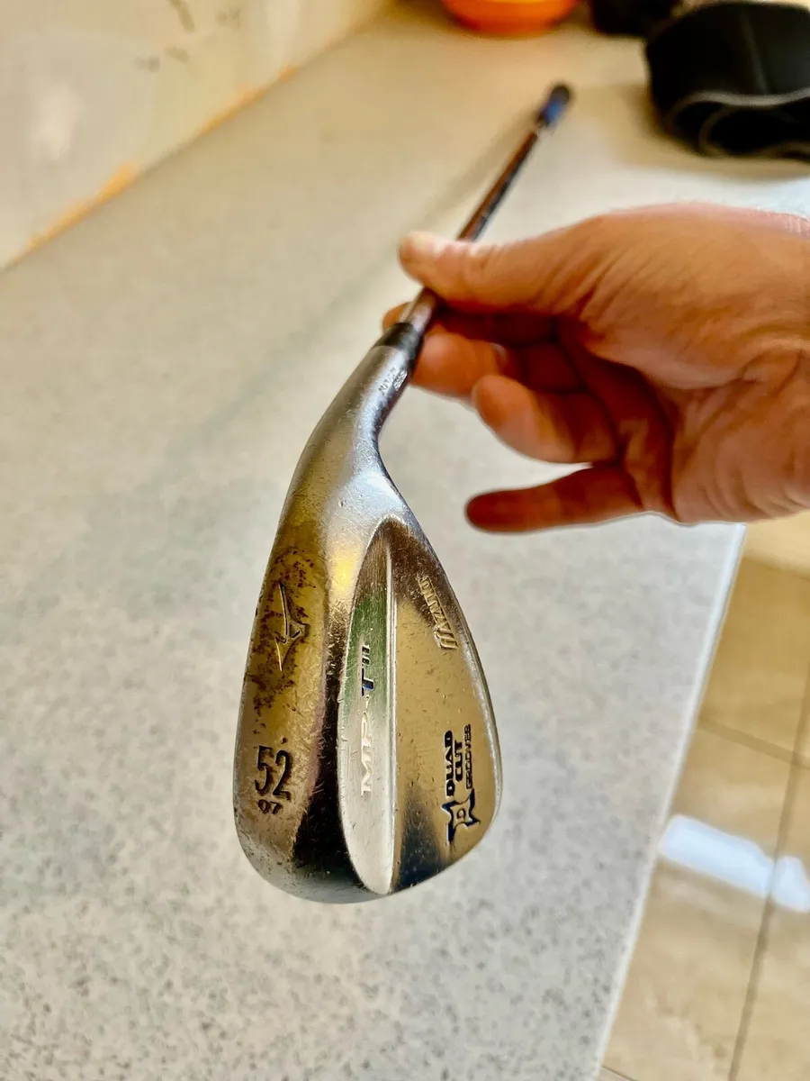 Mizuno 52 degree wedge - Image 2
