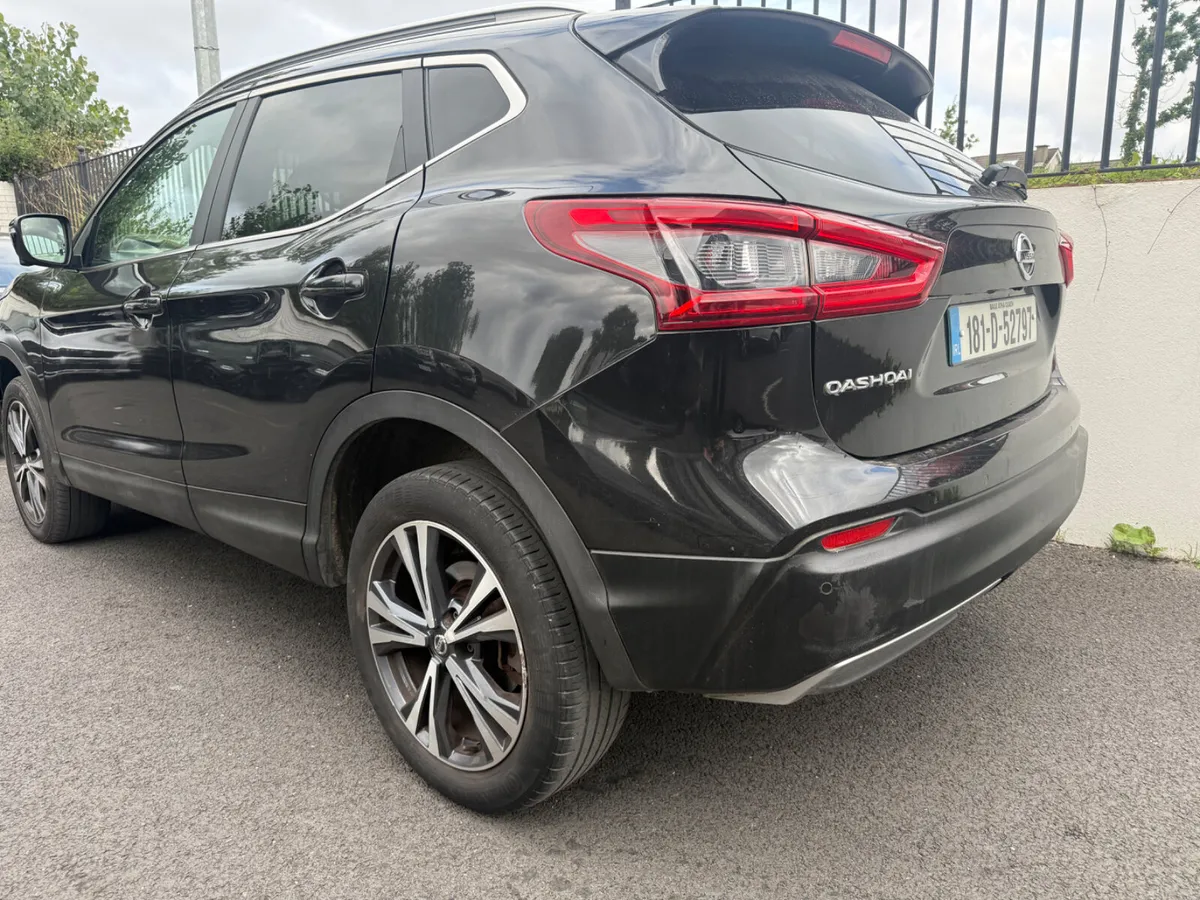 Nissan Qashqai 1.5 DIESEL LOW KMS 2018 - Image 3