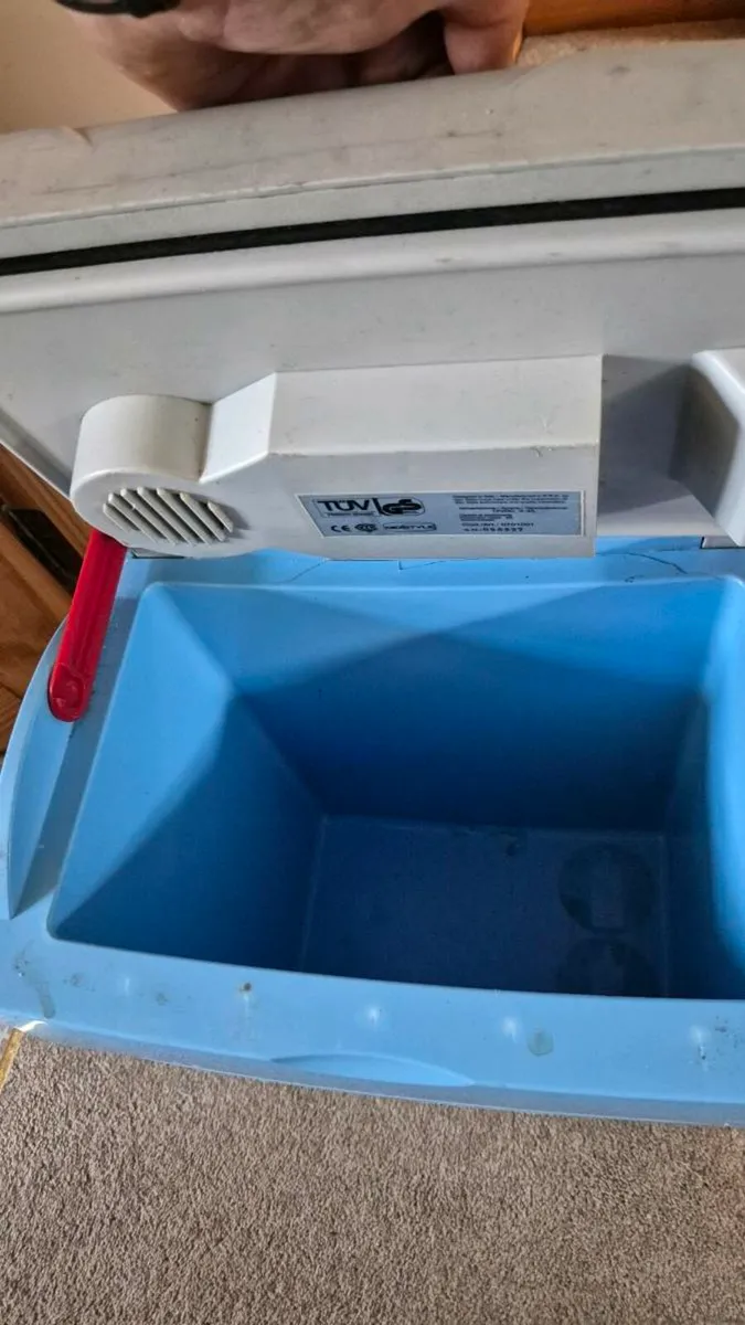 12v portable Caravan campervan fridge - Image 2