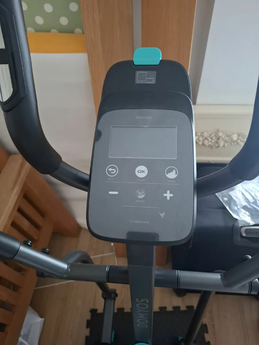 Cross Trainer Essential 120 - CASH ONLY - Image 3