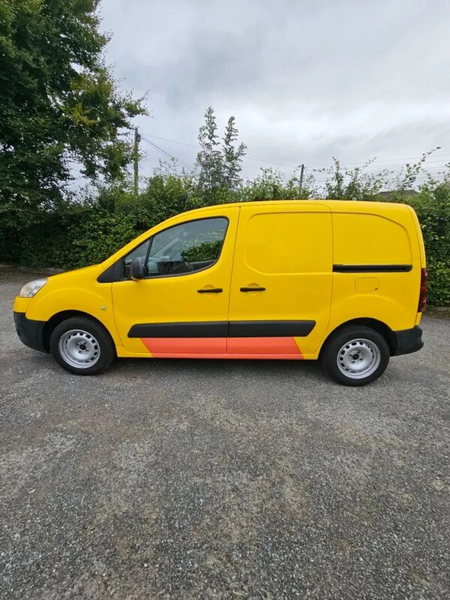 2013 Peugeot Partner - Image 3
