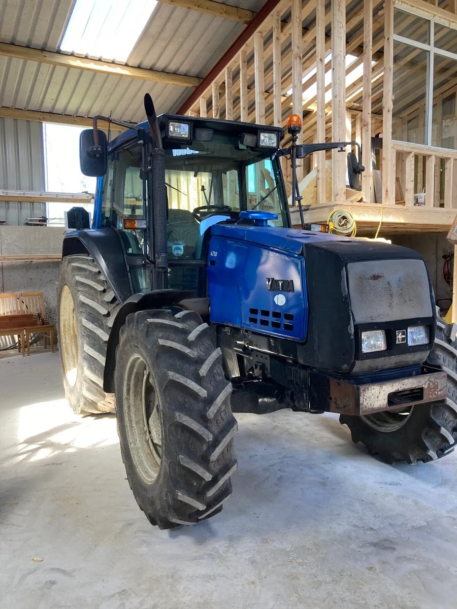 Valtra 6750 - Image 2