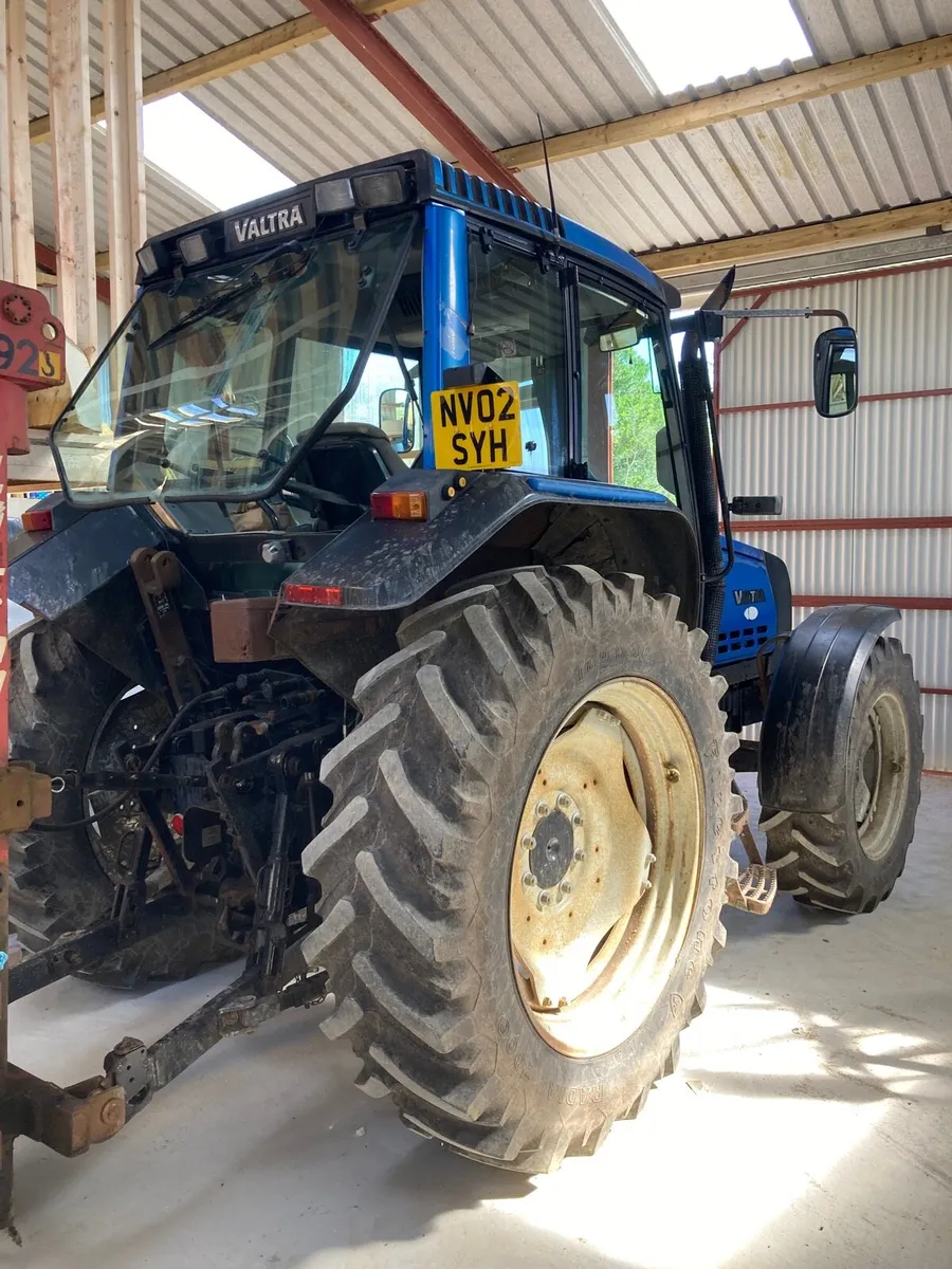 Valtra 6750 - Image 3