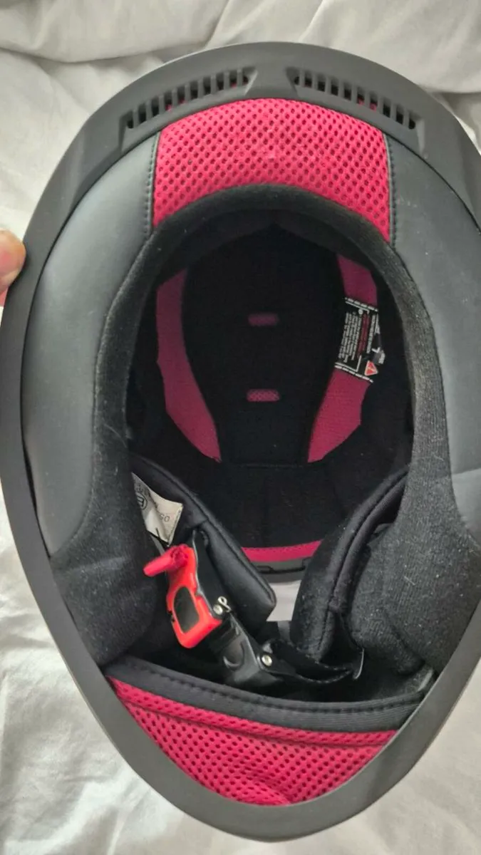Ls2 motorbike helmet - Image 4