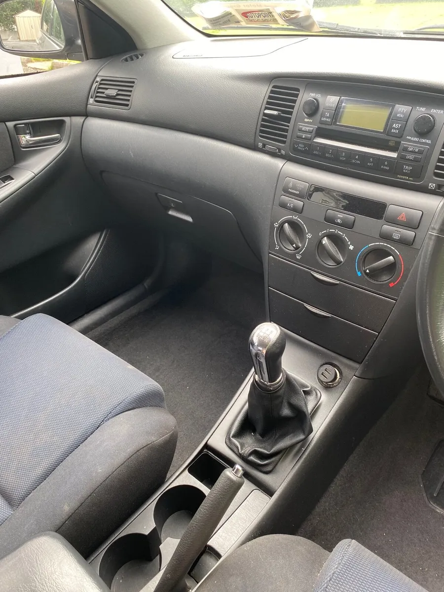 Toyota Corolla 2005 - Image 3