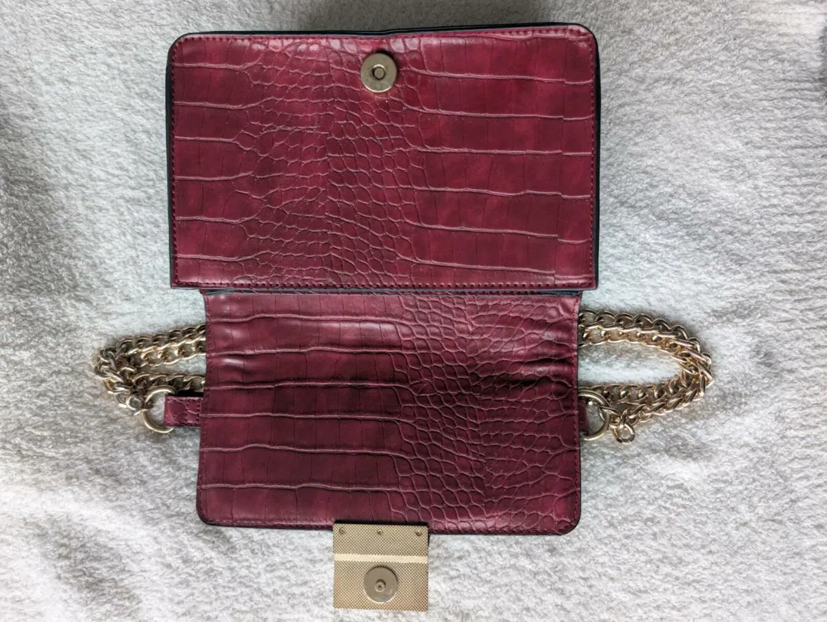 Carvella handbag - Image 3