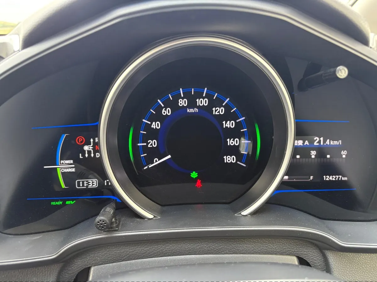 Honda Fit 2017 - Image 4