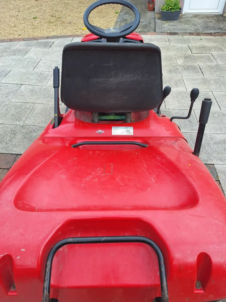 Lawn mower - Image 2