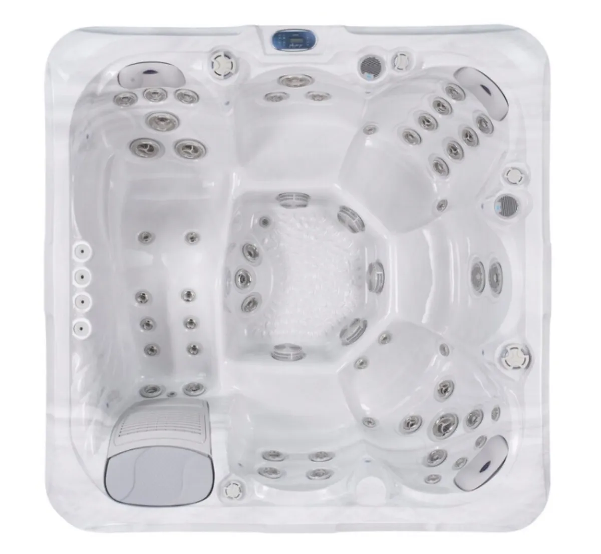Free Delivery - New Vela 6 Person Hot Tub - Image 1