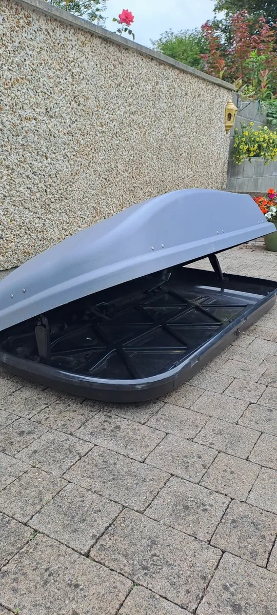 Car roof box - Image 3