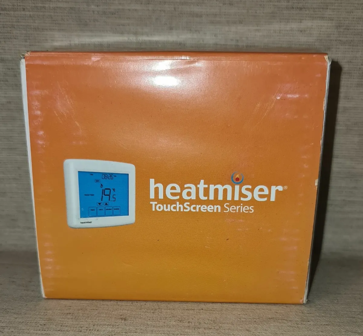 Heatmiser PRT-WTS Touchscreen Series Thermostat - Image 1