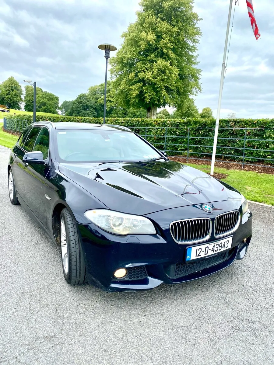BMW 520d M Sport Touring Estate - Image 3