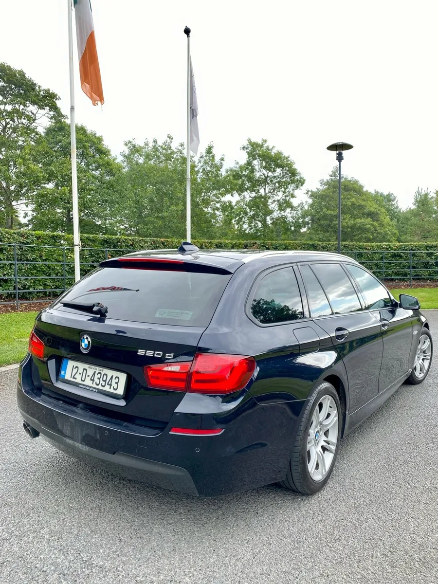 BMW 520d M Sport Touring Estate - Image 4