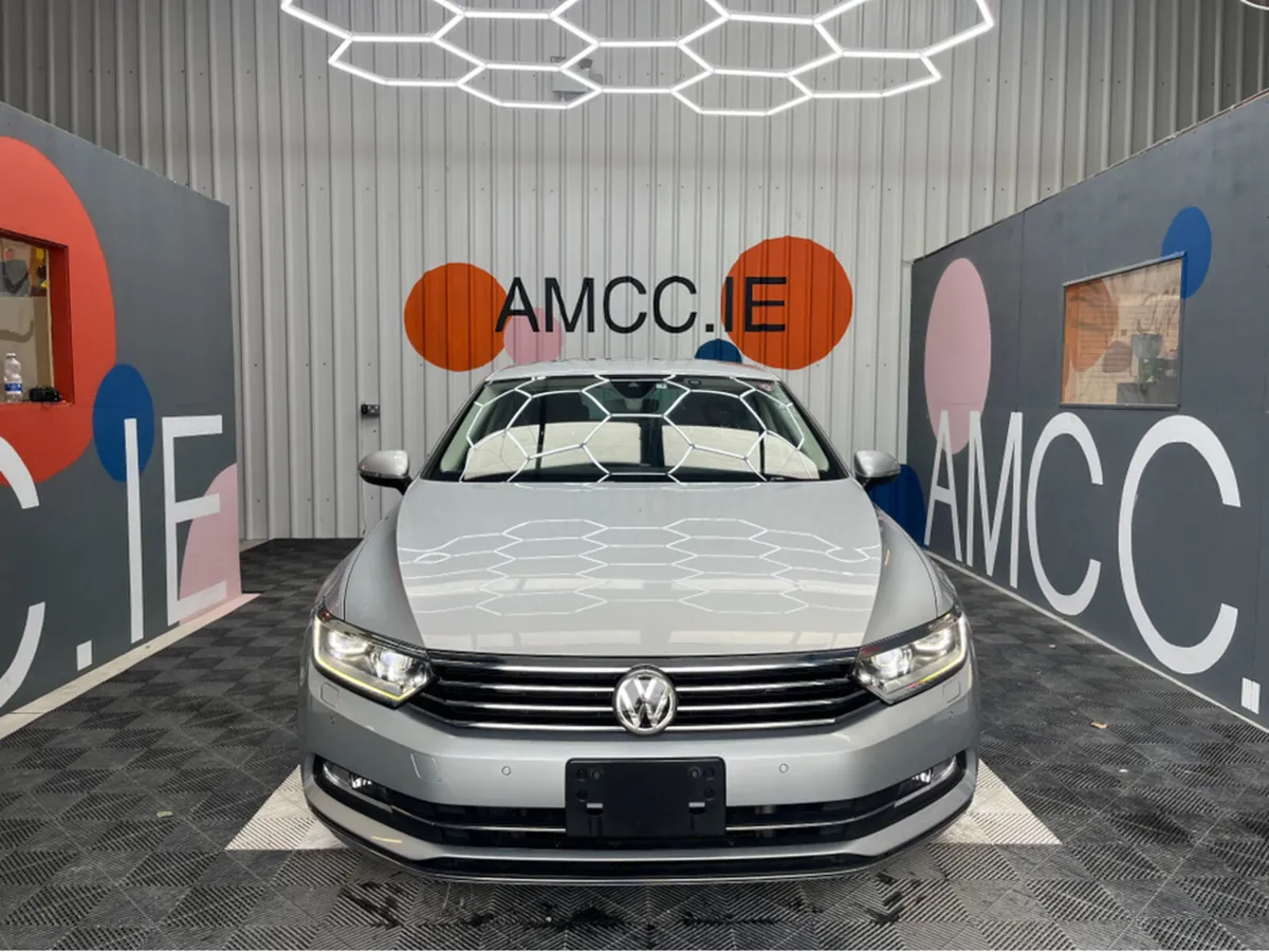 Volkswagen Passat 1.4 TSI HIGH LINE / 101k KMs / R - Image 2