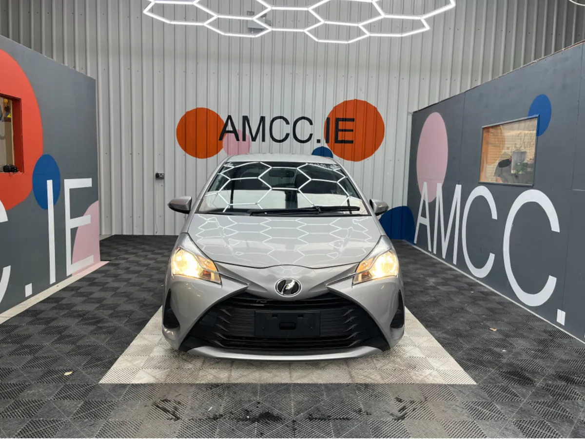 Toyota Vitz 1.0 PETROL / 89k KMs / REVERSE CAMERA - Image 2