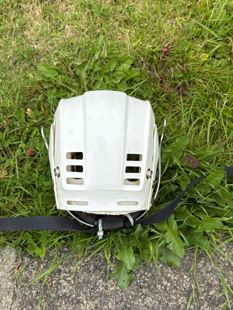 Cooper Helmet - old Style - Image 4