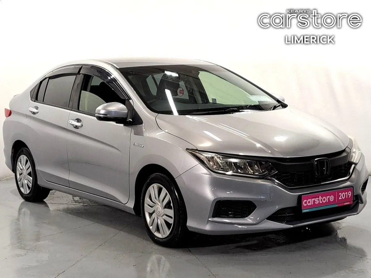 Honda Grace 1.5 PET Hybrid Auto - Image 1